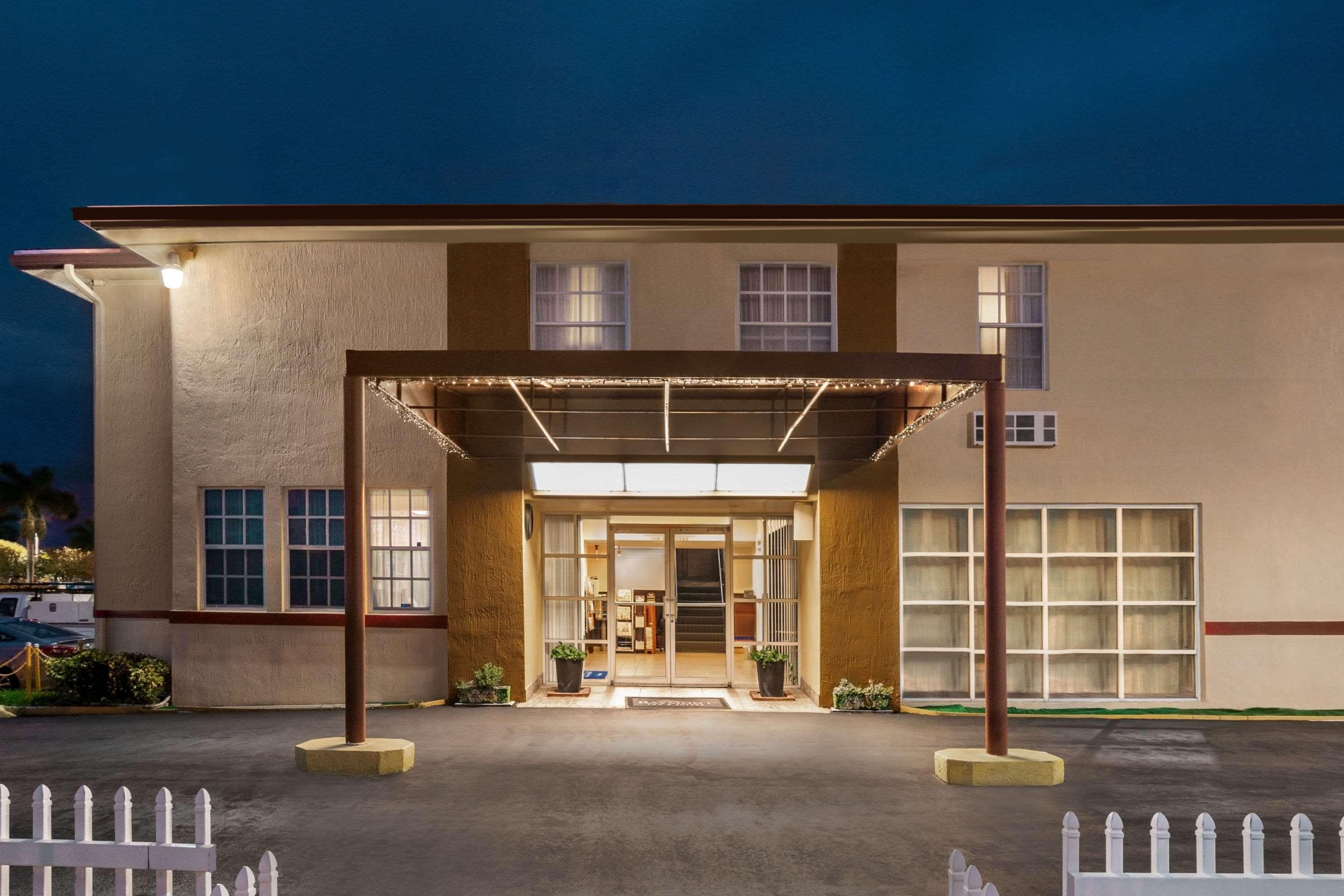Belmont Inn & Suites Florida City Eksteriør bilde