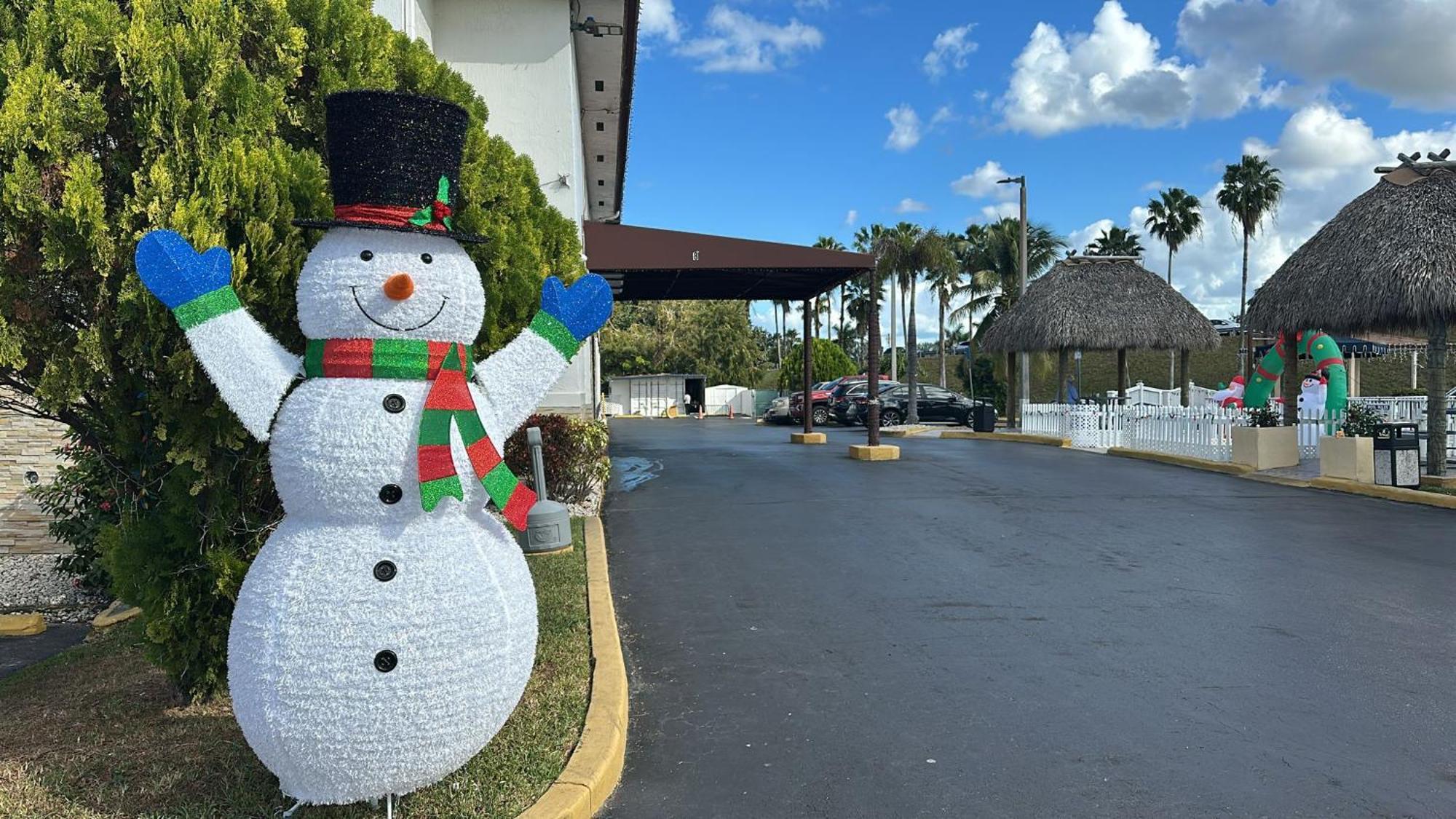 Belmont Inn & Suites Florida City Eksteriør bilde