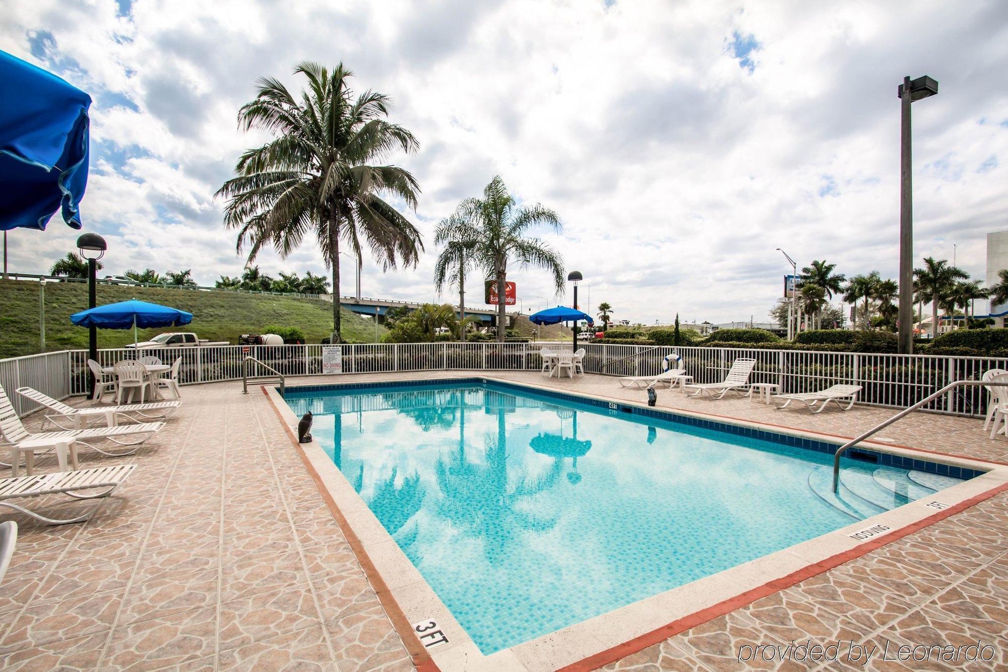 Belmont Inn & Suites Florida City Eksteriør bilde
