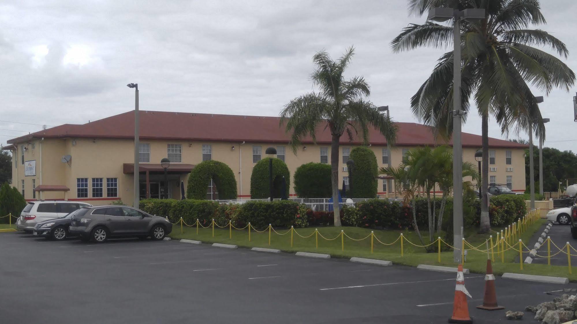 Belmont Inn & Suites Florida City Eksteriør bilde